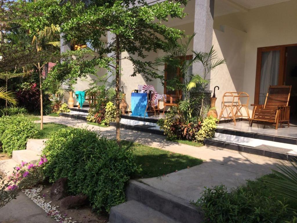 Astina Hotel لوفينا المظهر الخارجي الصورة