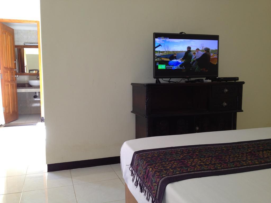 Astina Hotel لوفينا المظهر الخارجي الصورة