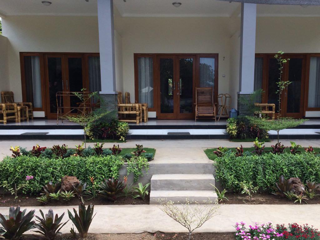 Astina Hotel لوفينا المظهر الخارجي الصورة