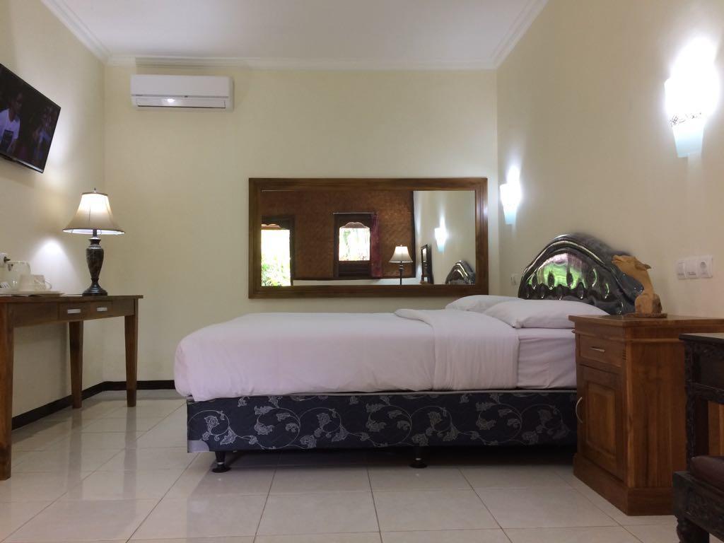 Astina Hotel لوفينا المظهر الخارجي الصورة